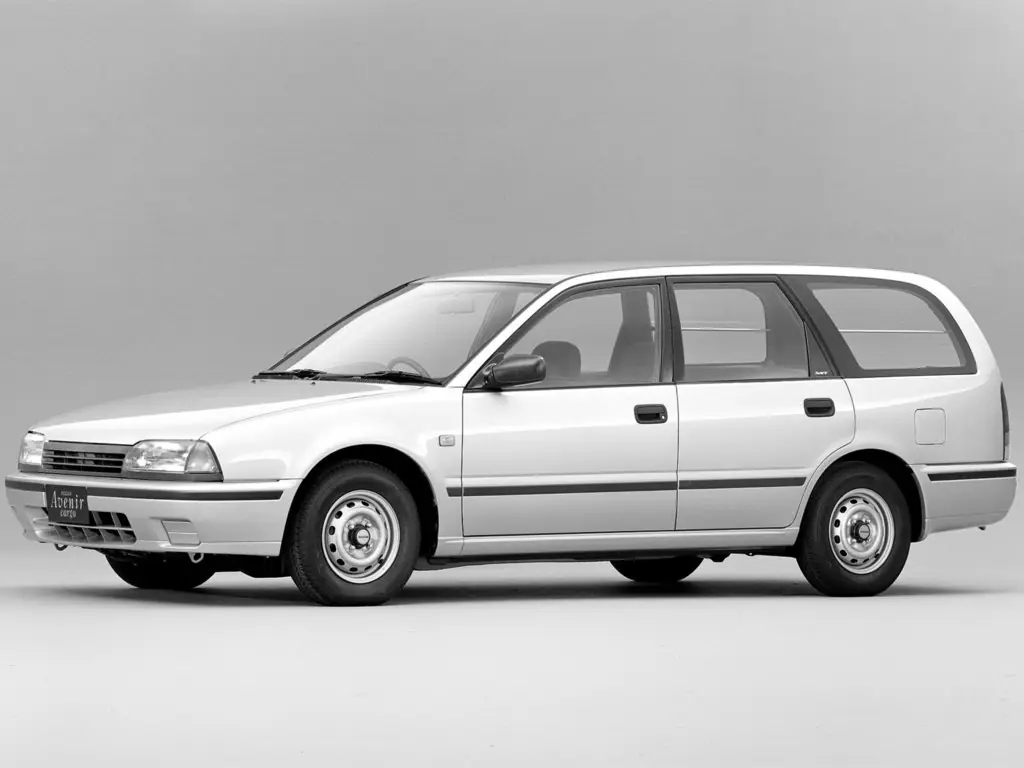 Nissan Avenir (VENW10, VEW10, VSW10) 1 поколение, универсал (05.1990 - 01.1999)